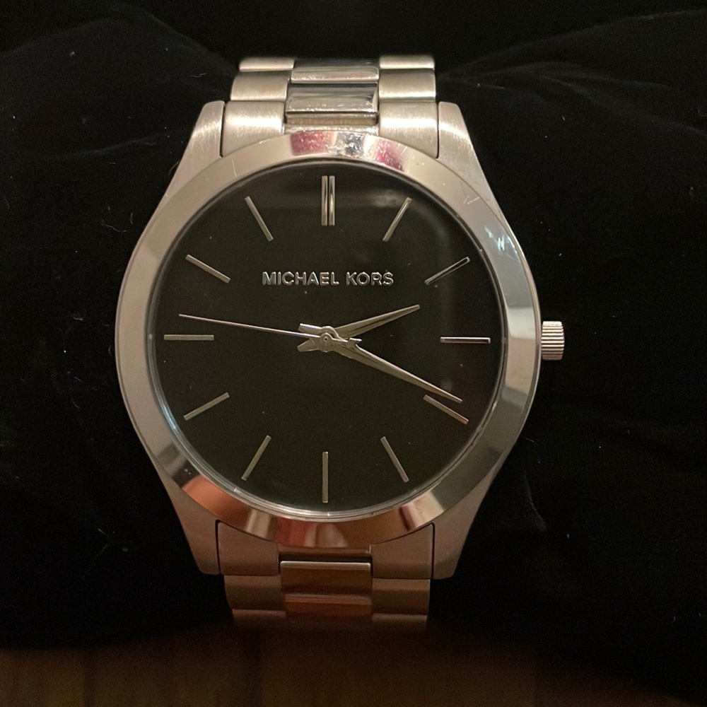 Michael Kors men’s stainless steel watch in very good condition